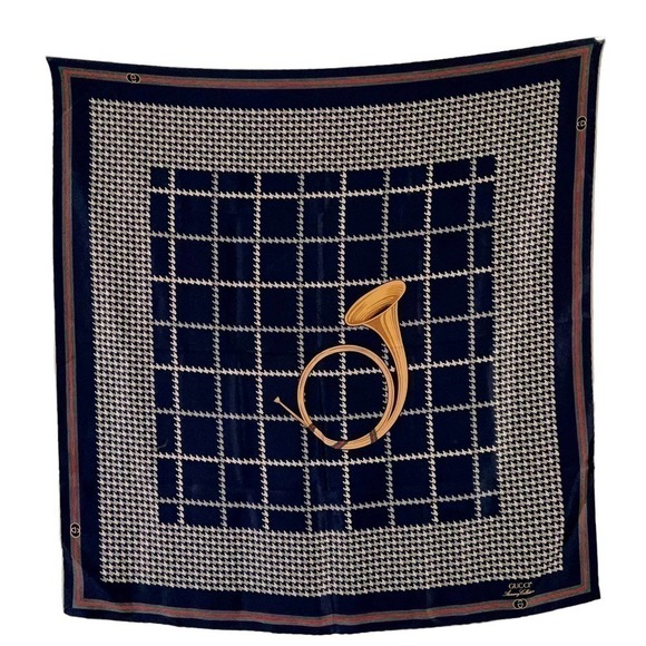 GUCCI ACCESSORY COLLECTION 100% SILK SCARF FRENCH HORN 90 - Picture 1 of 13